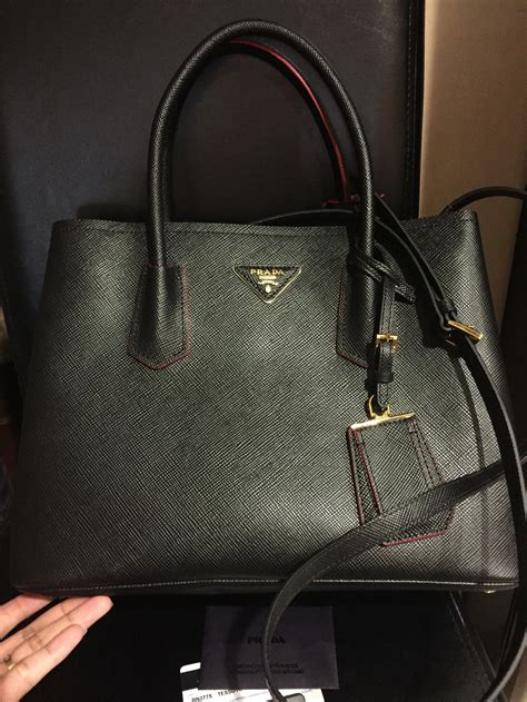 pre owned handbag